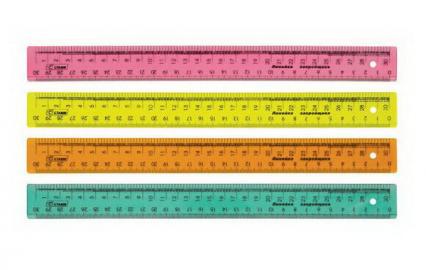 Линейка закройщика 30 см СТАММ "Неон" цв.
